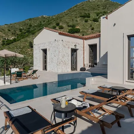J&c Luxury Villa *