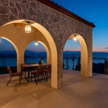 Villa J&c Luxury *