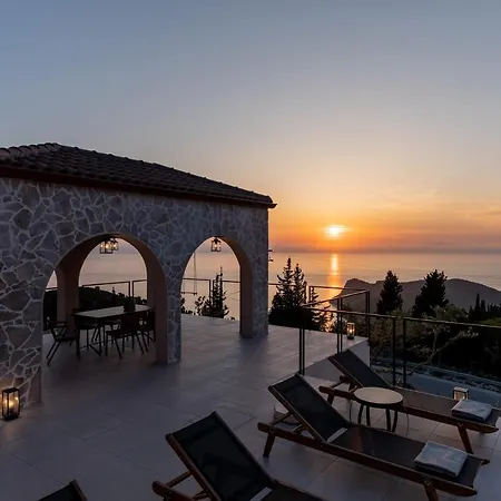 J&c Luxury Villa *
